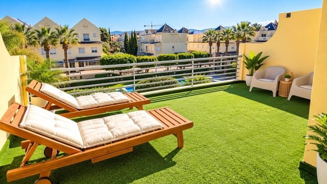 4 quarto Moradia em Banda para venda em Alicante Golf, Alicante cidade com piscina garagem - 650 000 € (Ref: 10180659)