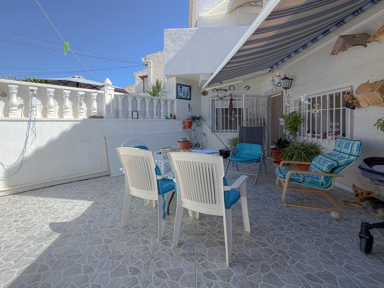 2 slaapkamer Rijtjeshuis te koop in Torrevieja - € 119.900 (Ref: 10180661)