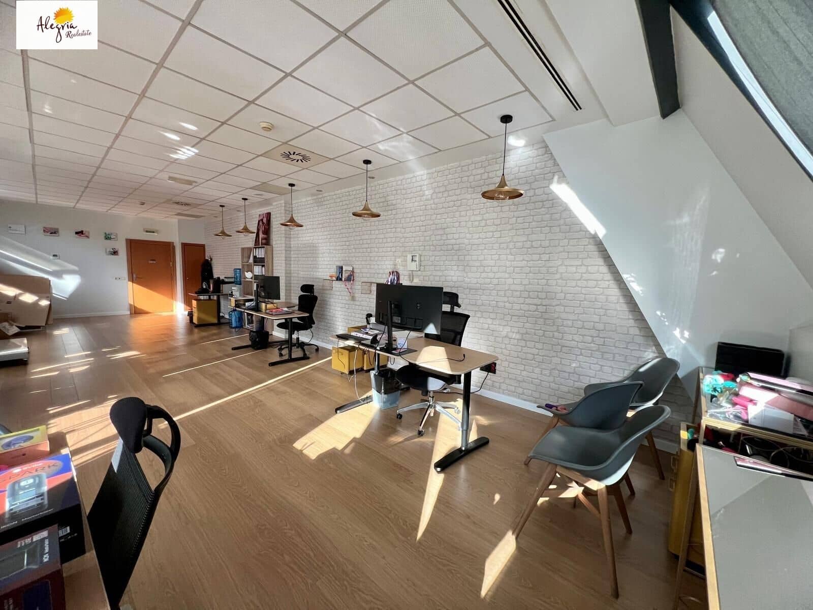Escritório para venda em Valencia cidade - 238 500 € (Ref: 10187131)