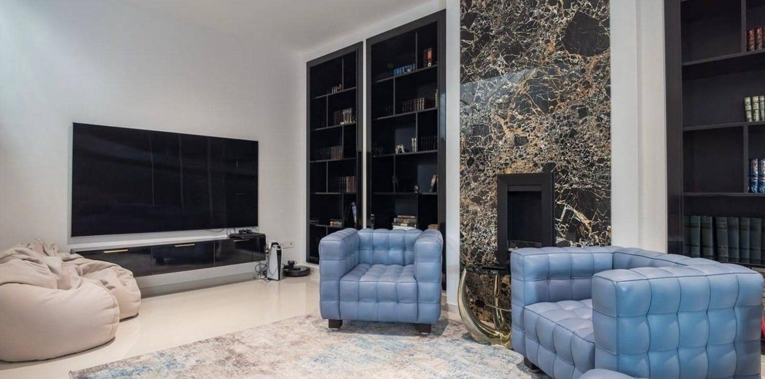 5 bedroom Villa for sale in Finestrat with pool garage - € 2,100,000 (Ref: 4968102)