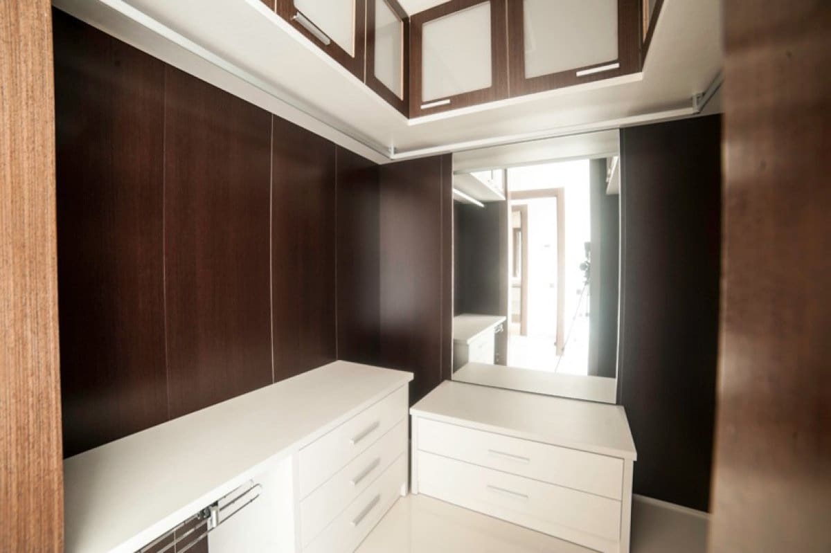 Chalet de 4 habitaciones en La Zenia en venta con piscina garaje - 749.000 € (Ref: 5213831)