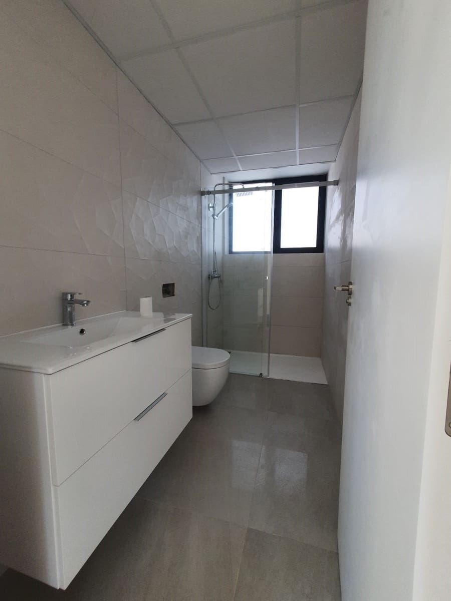 3 bedroom Villa for sale in Finestrat - € 650,000 (Ref: 5213938)