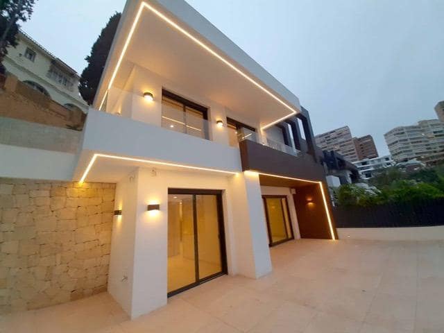 4 chambre Appartement à vendre à Poniente, Benidorm avec piscine garage - 1 650 000 € (Ref: 5213968)