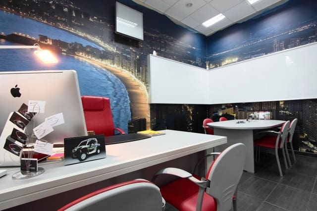 Commerciale in vendita in Benidorm con garage - 200.000 € (Rif: 5214029)