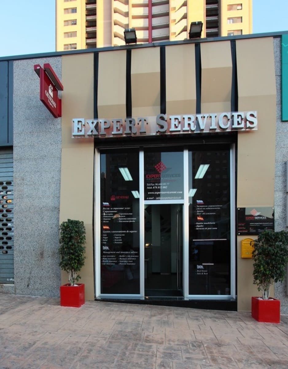 Commerciale in vendita in Benidorm con garage - 200.000 € (Rif: 5214029)