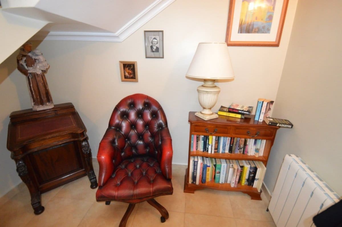 4 bedroom Villa for sale in Cabo Roig with pool garage - € 1,100,000 (Ref: 5214050)