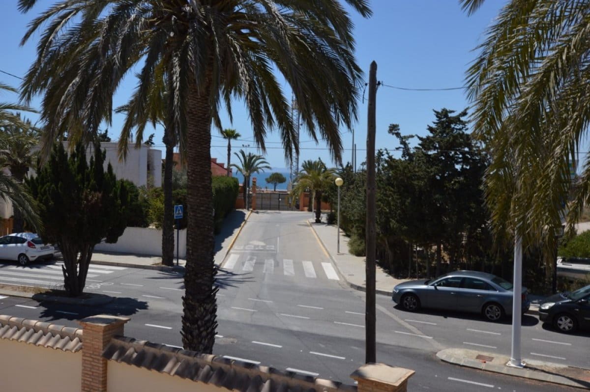 4 bedroom Villa for sale in Cabo Roig with pool garage - € 1,100,000 (Ref: 5214050)