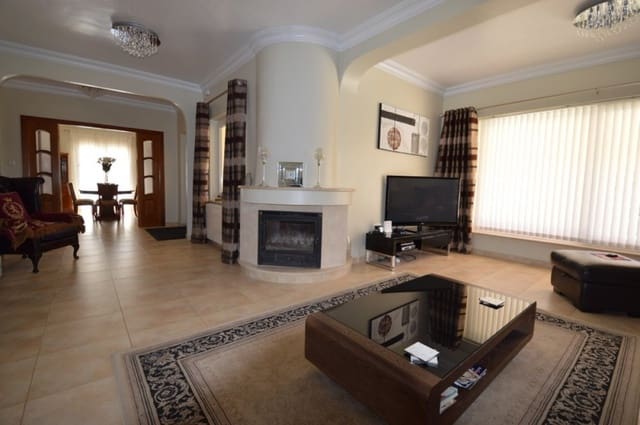 4 soverom Villa til salgs i Cabo Roig, Orihuela med svømmebasseng garasje - € 1 100 000 (Ref: 5214050)