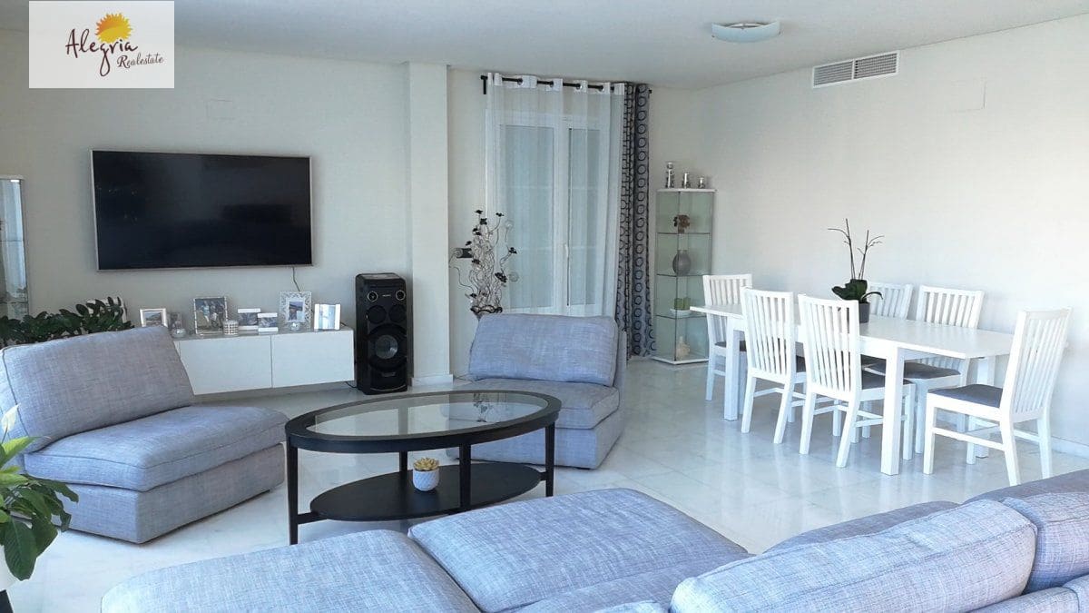 4 Zimmer Villa zu verkaufen in Finestrat mit Pool Garage - 810.000 € (Ref: 6165786)