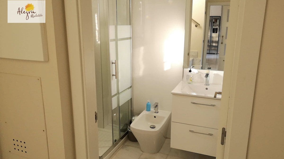 4 Zimmer Villa zu verkaufen in Finestrat mit Pool Garage - 810.000 € (Ref: 6165786)