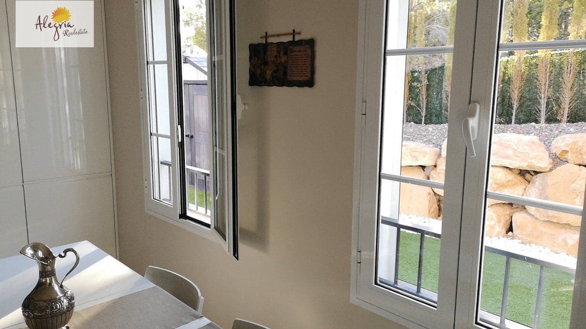 4 Zimmer Villa zu verkaufen in Finestrat mit Pool Garage - 810.000 € (Ref: 6165786)