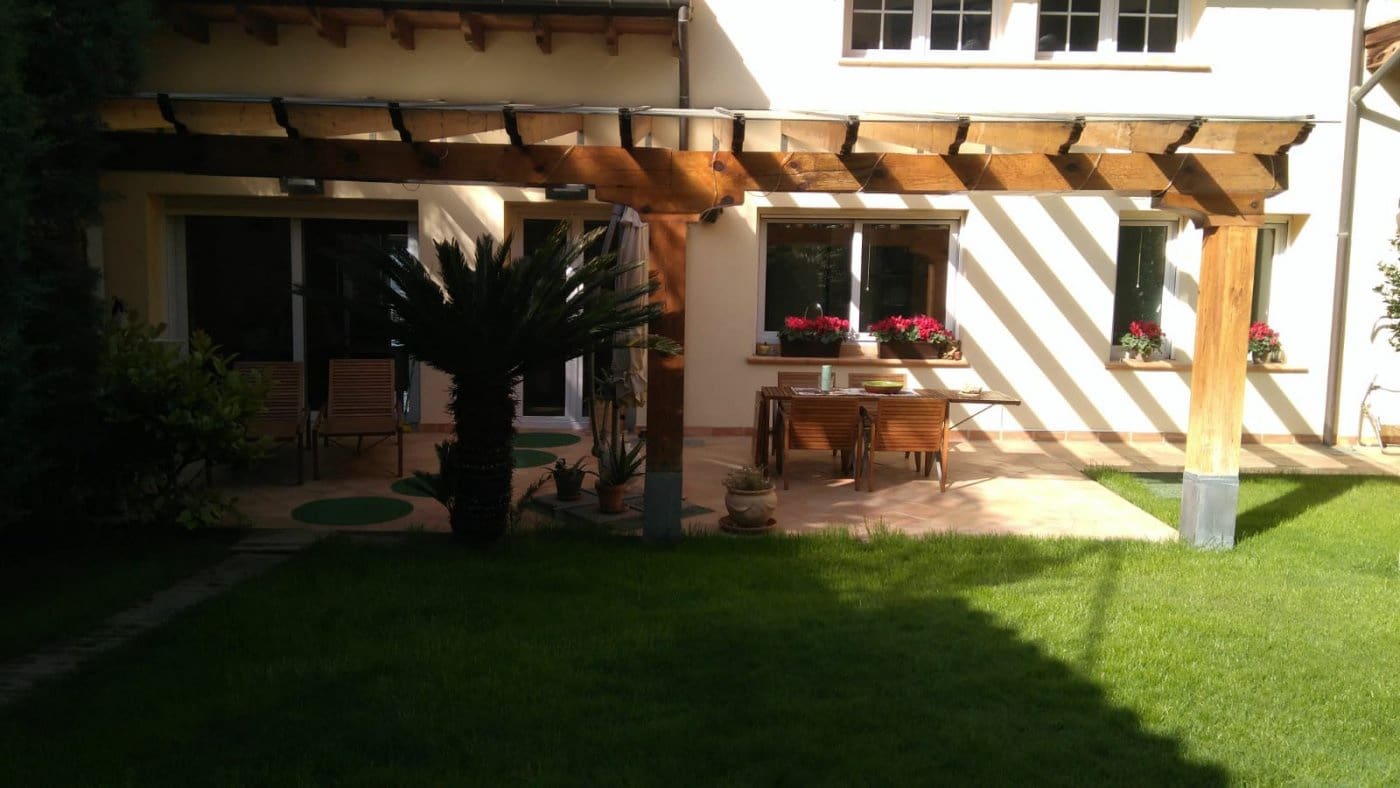 4 soveværelse Villa til salg i Banyeres de Mariola med swimmingpool - € 638.800 (Ref: 6165897)