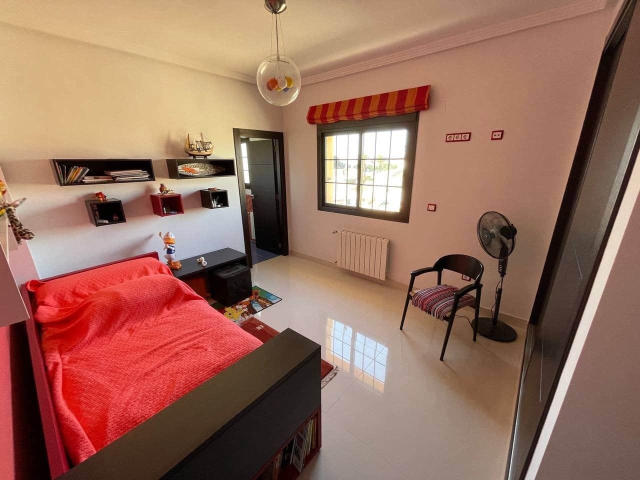 Chalet de 4 habitaciones en Ciudad Quesada en venta con piscina garaje - 950.000 € (Ref: 6165981)