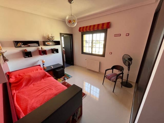 Chalet de 4 habitaciones en Ciudad Quesada, Rojales en venta con piscina garaje - 950.000 € (Ref: 6165981)