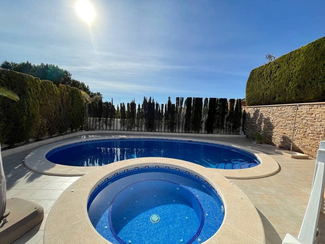 Chalet de 4 habitaciones en Ciudad Quesada en venta con piscina garaje - 950.000 € (Ref: 6165981)