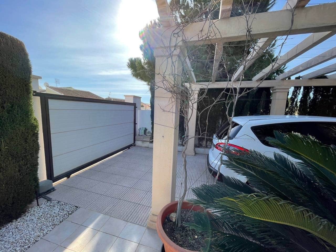 Chalet de 4 habitaciones en Ciudad Quesada en venta con piscina garaje - 950.000 € (Ref: 6165981)