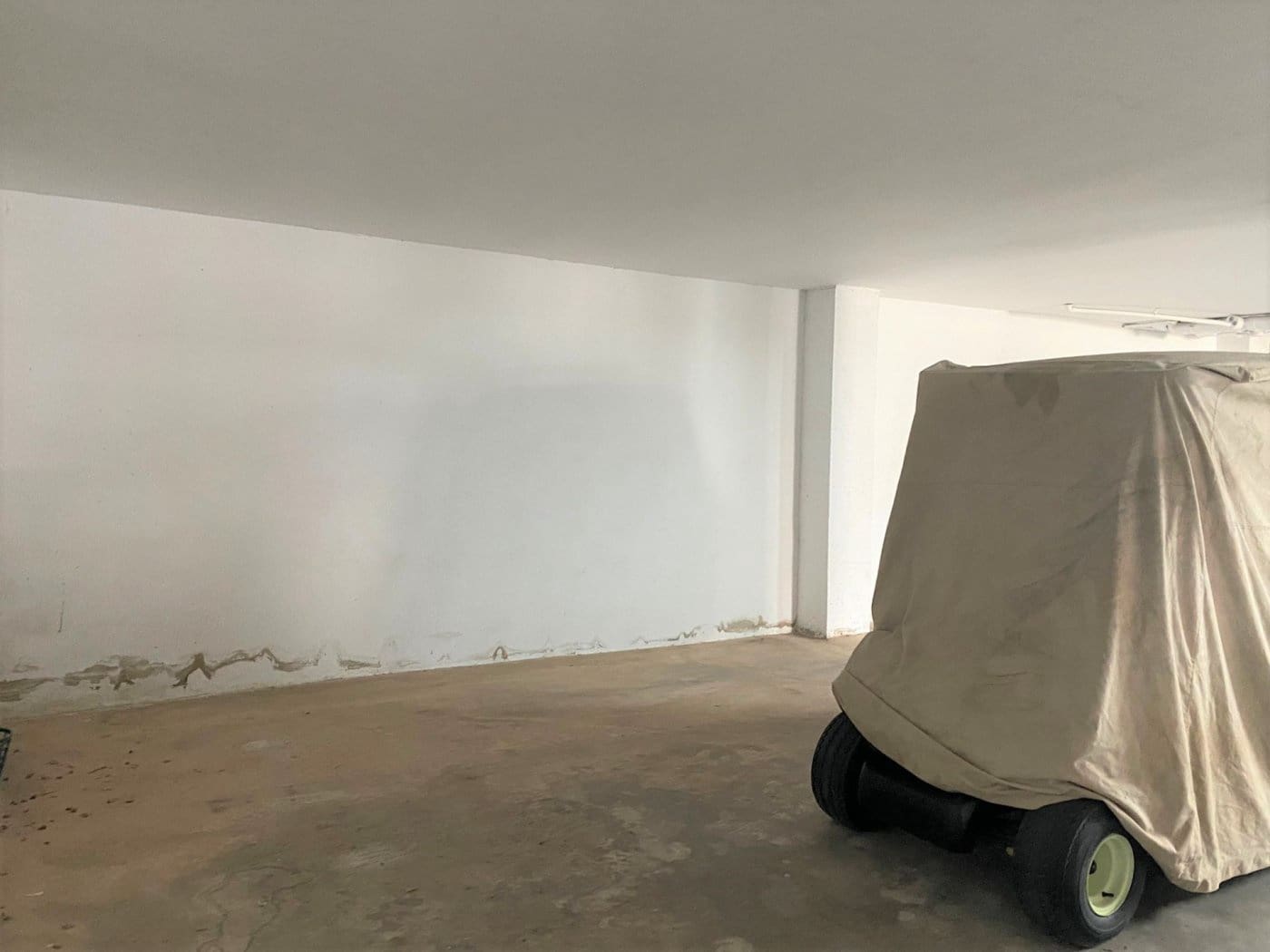 Garage til salg i Villamartin - € 13.000 (Ref: 6353073)