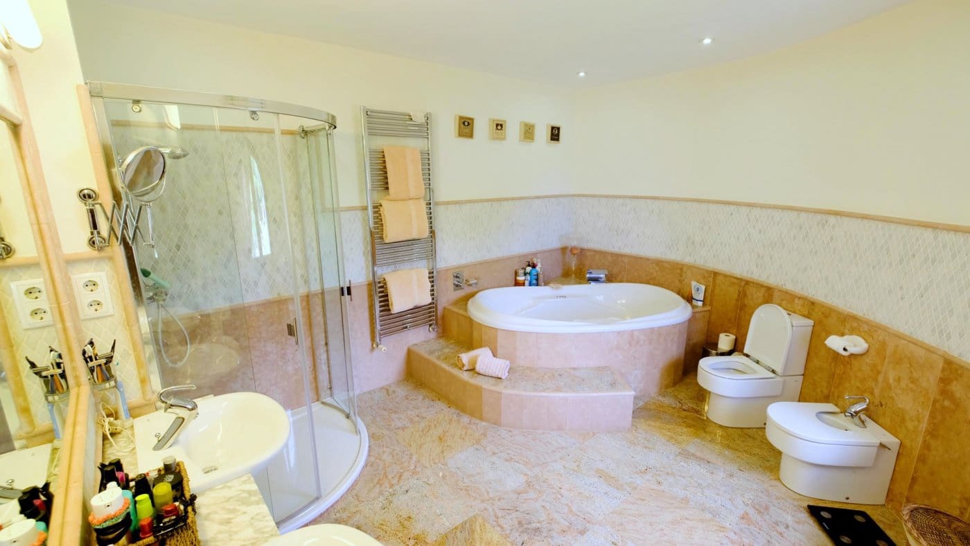 4 Zimmer Villa zu verkaufen in Benissa mit Pool Garage - 2.950.000 € (Ref: 6401742)