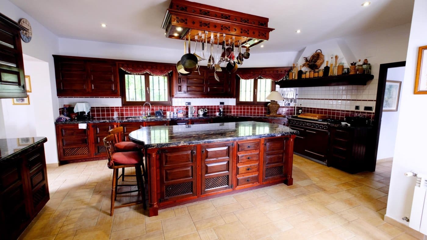 4 Zimmer Villa zu verkaufen in Benissa mit Pool Garage - 2.950.000 € (Ref: 6401742)