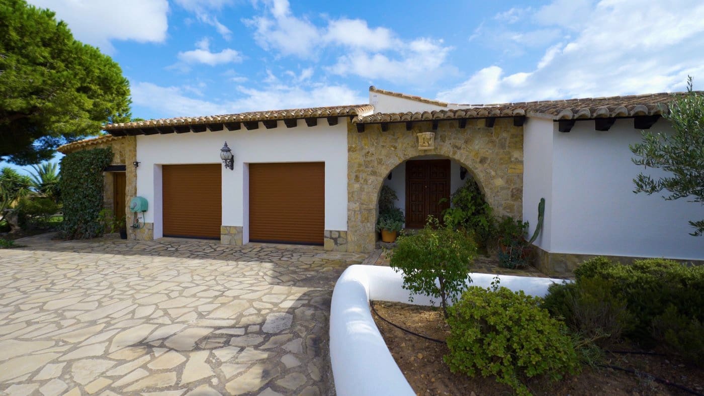 4 Zimmer Villa zu verkaufen in Benissa mit Pool Garage - 2.950.000 € (Ref: 6401742)