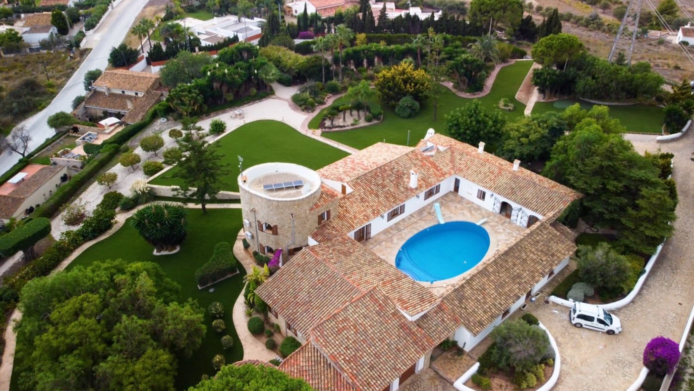 4 Zimmer Villa zu verkaufen in Benissa mit Pool Garage - 2.950.000 € (Ref: 6401742)