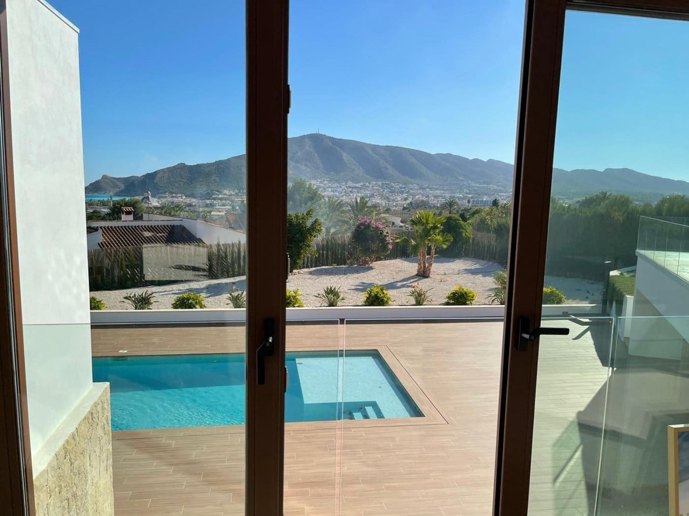 4 bedroom Villa for sale in Altea with pool garage - € 2,250,000 (Ref: 6444146)