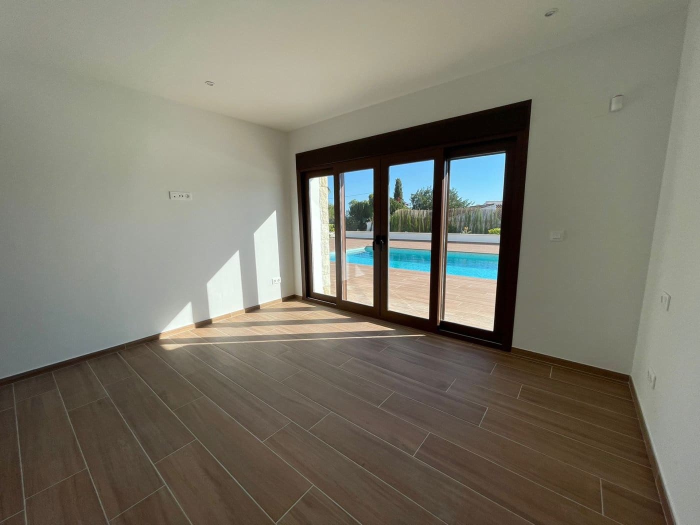 4 bedroom Villa for sale in Altea with pool garage - € 2,250,000 (Ref: 6444146)