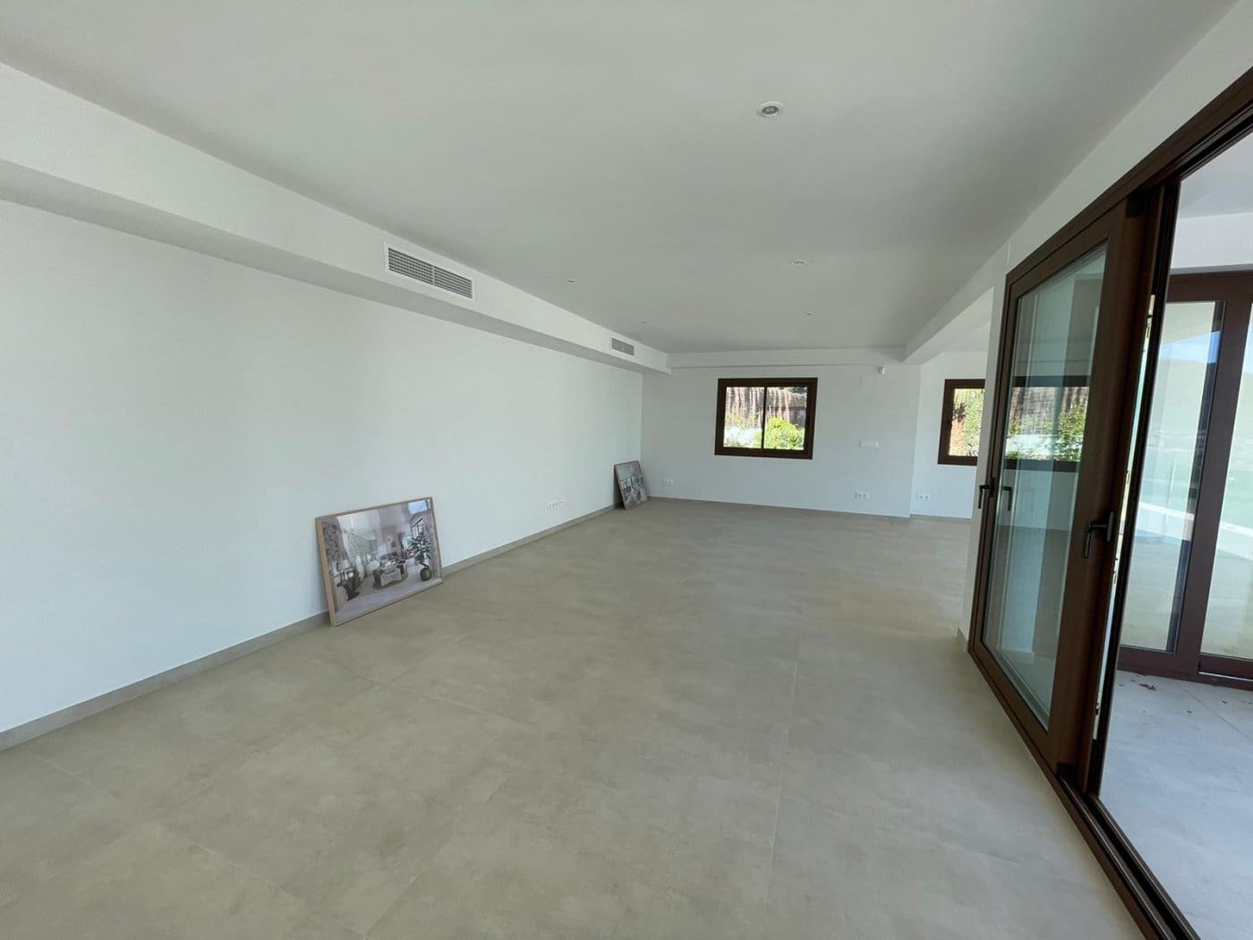 4 bedroom Villa for sale in Altea with pool garage - € 2,250,000 (Ref: 6444146)