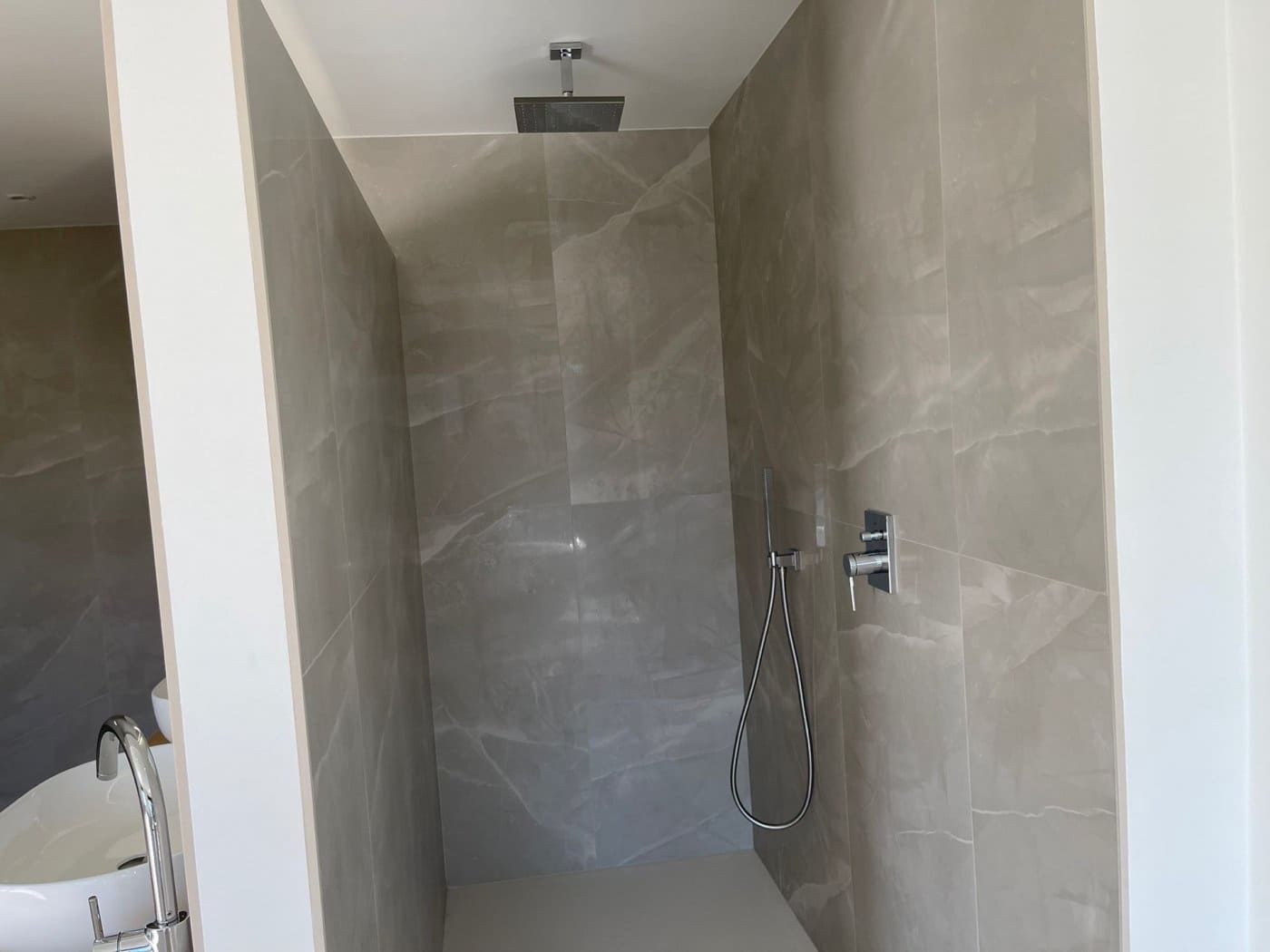 4 bedroom Villa for sale in Altea with pool garage - € 2,250,000 (Ref: 6444146)