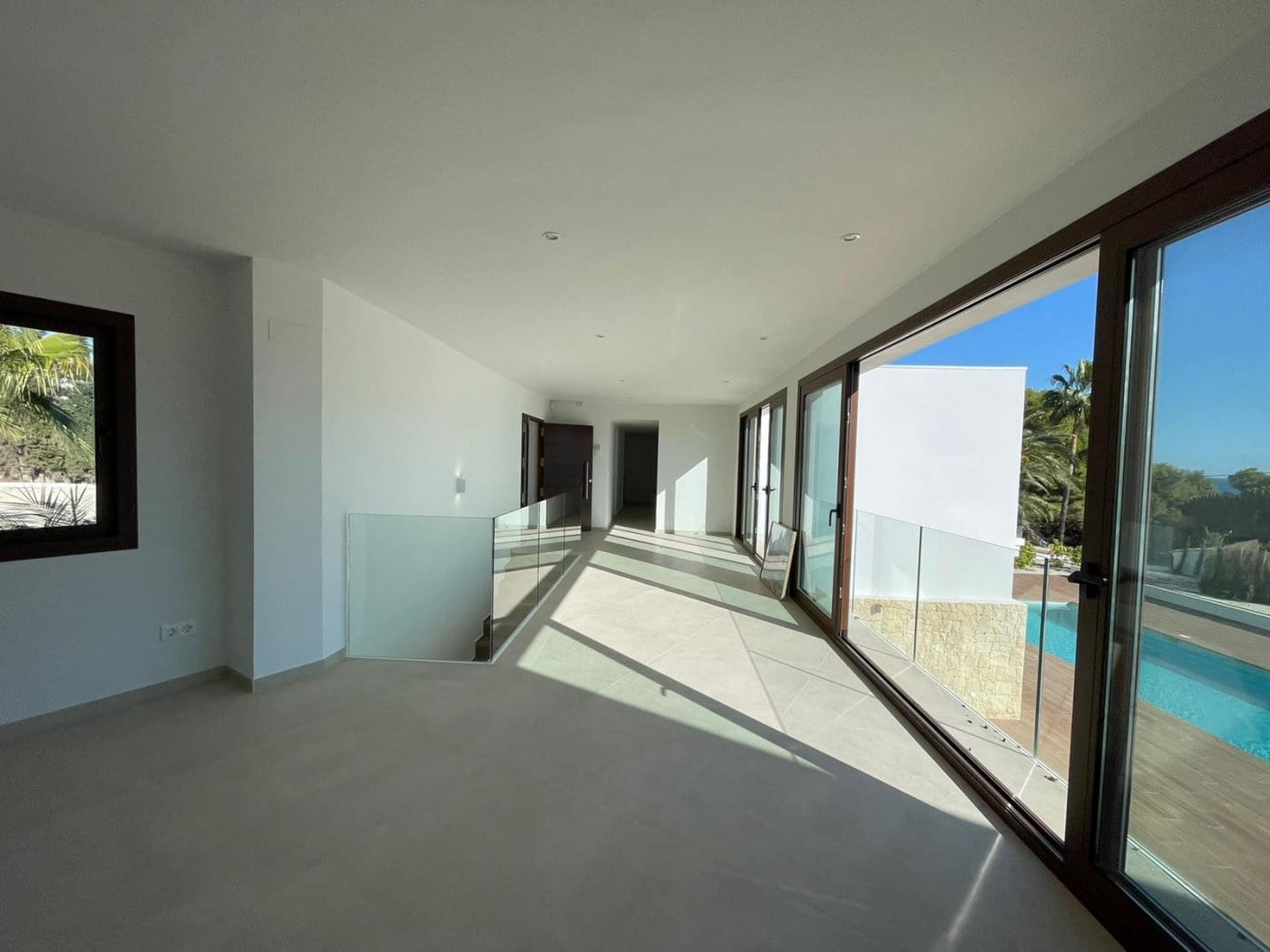 4 bedroom Villa for sale in Altea with pool garage - € 2,250,000 (Ref: 6444146)