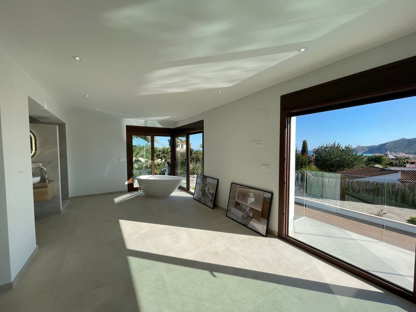 4 bedroom Villa for sale in Altea with pool garage - € 2,250,000 (Ref: 6444146)