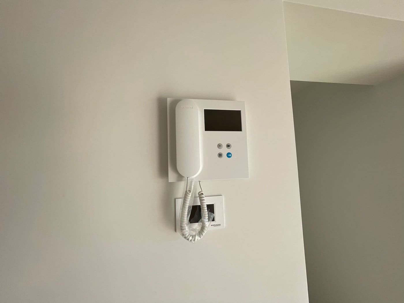 4 bedroom Villa for sale in Altea with pool garage - € 2,250,000 (Ref: 6444146)