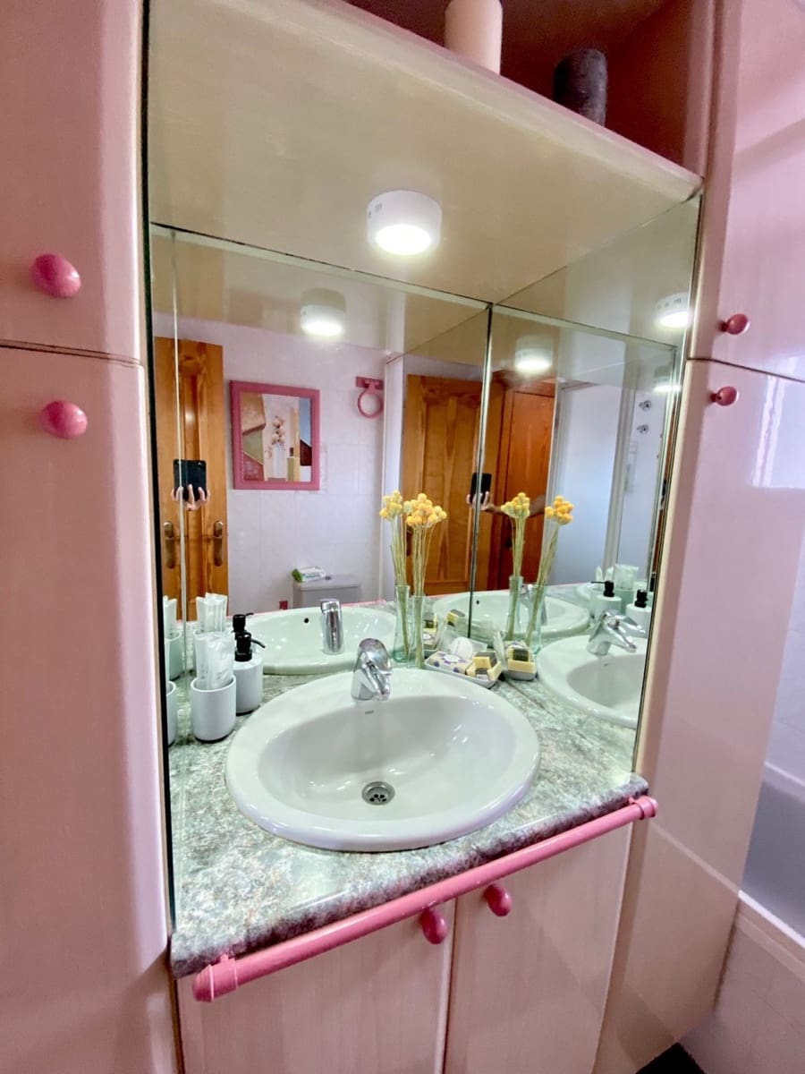 2 makuuhuone Asunto myytävänä paikassa Benidorm - 235 000 € (Ref: 6495563)