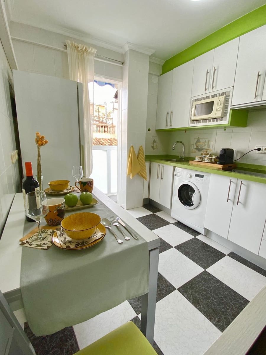 2 makuuhuone Asunto myytävänä paikassa Benidorm - 235 000 € (Ref: 6495563)