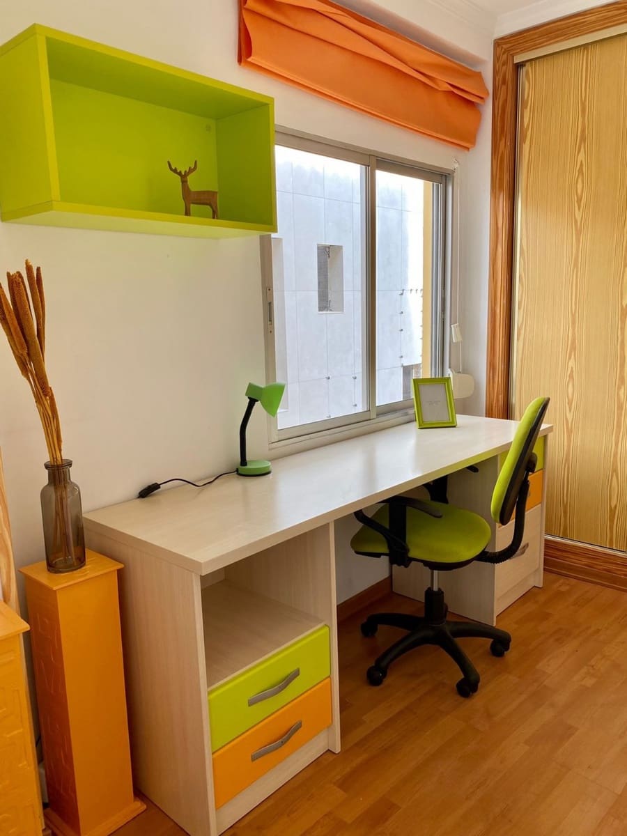 2 makuuhuone Asunto myytävänä paikassa Benidorm - 235 000 € (Ref: 6495563)