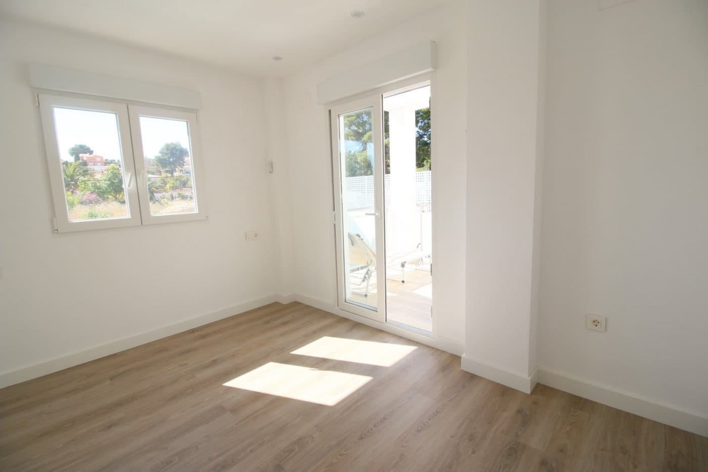 4 soveværelse Villa til salg i La Nucia med swimmingpool - € 620.000 (Ref: 6666721)