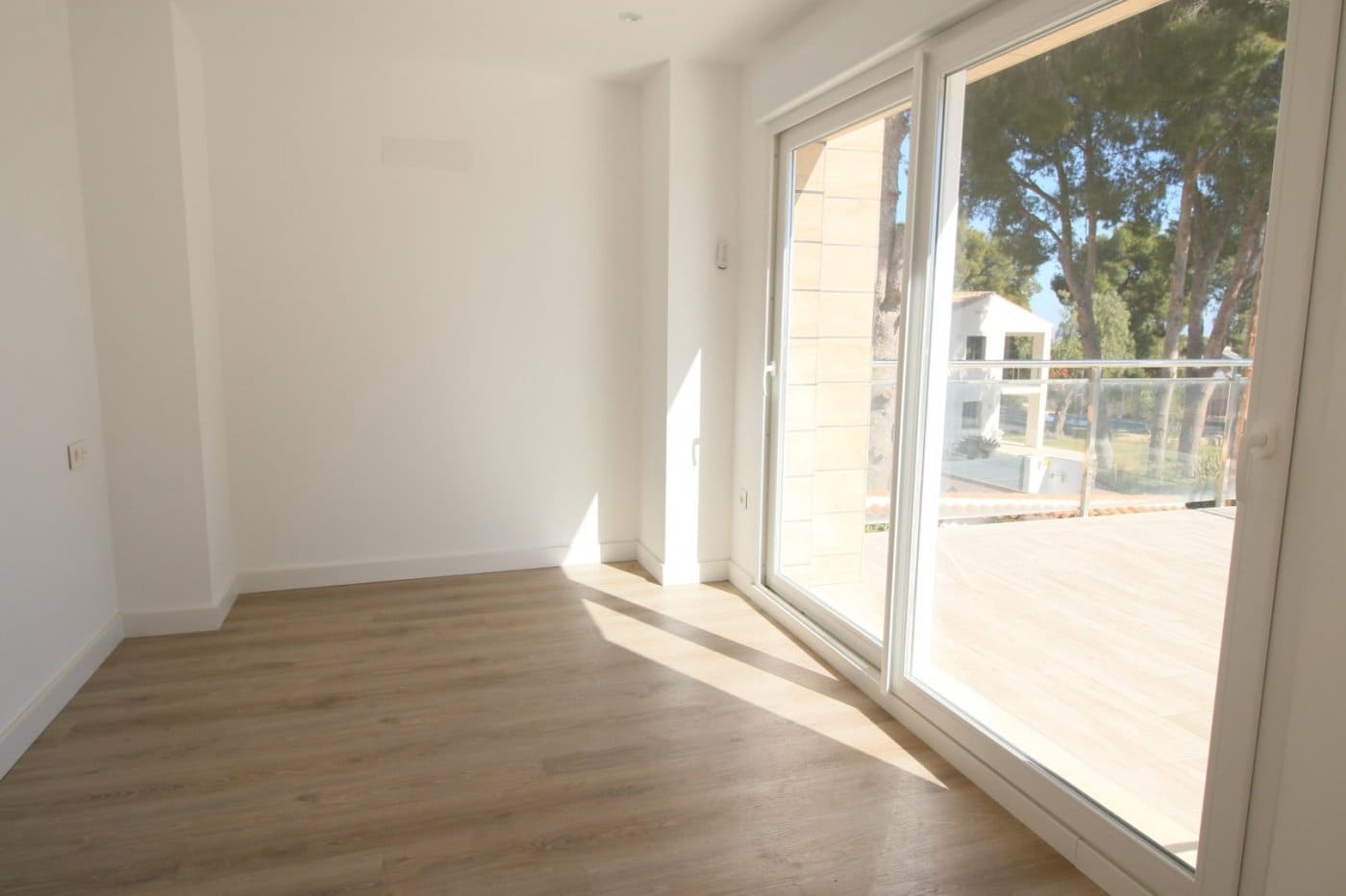 4 soveværelse Villa til salg i La Nucia med swimmingpool - € 620.000 (Ref: 6666721)