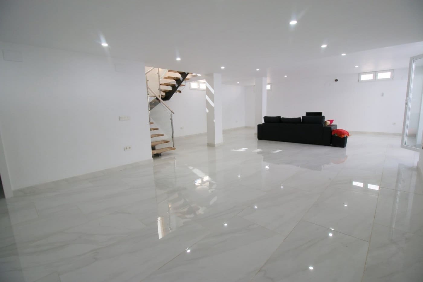 4 soveværelse Villa til salg i La Nucia med swimmingpool - € 620.000 (Ref: 6666721)