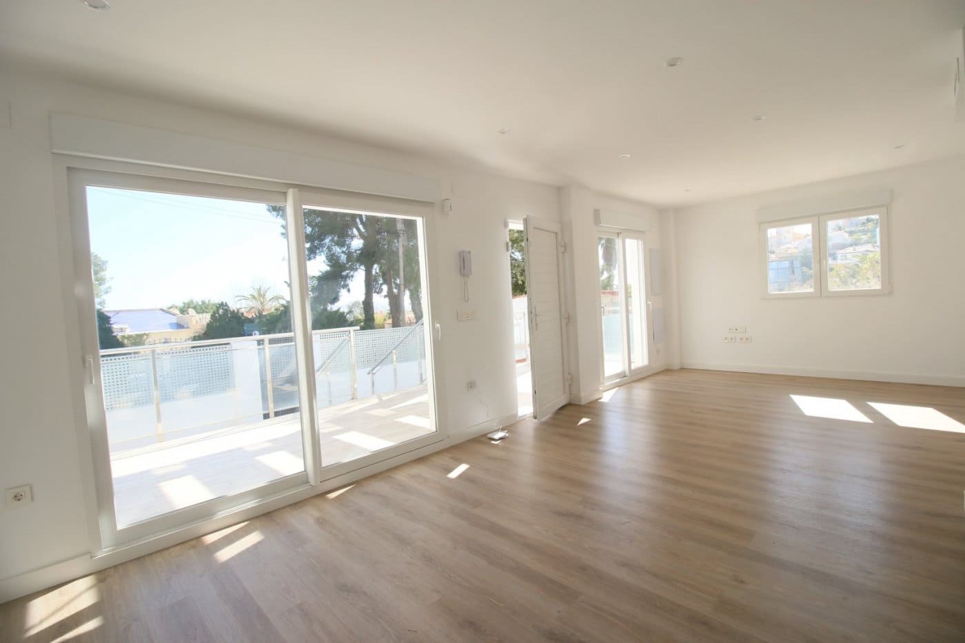 4 soveværelse Villa til salg i La Nucia med swimmingpool - € 620.000 (Ref: 6666721)