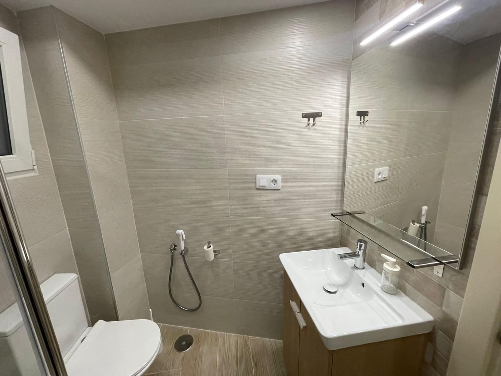 3 makuuhuone Asunto myytävänä paikassa Alicante kaupunki - 235 000 € (Ref: 6840887)