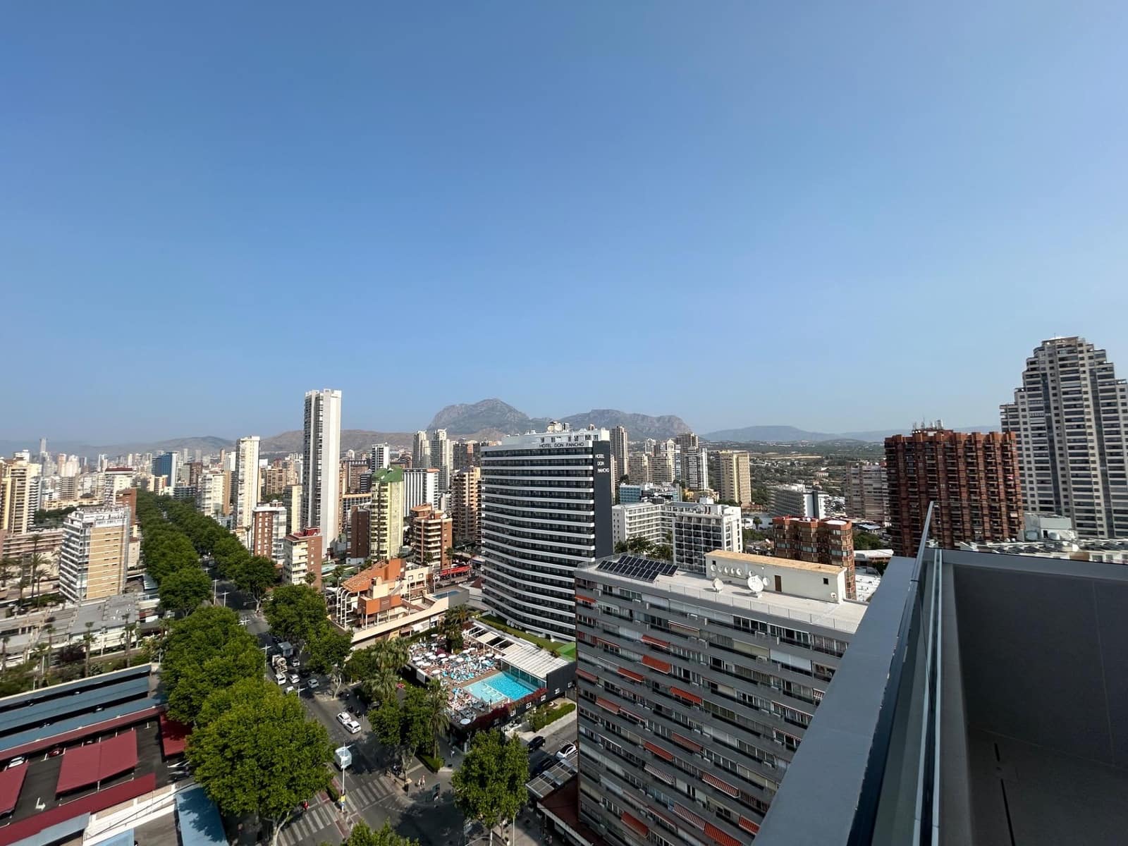 3 camera da letto Appartamento in vendita in Benidorm con piscina garage - 820.000 € (Rif: 6980690)