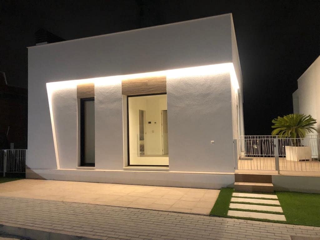 3 bedroom Villa for sale in Finestrat with pool - € 690,000 (Ref: 7012281)