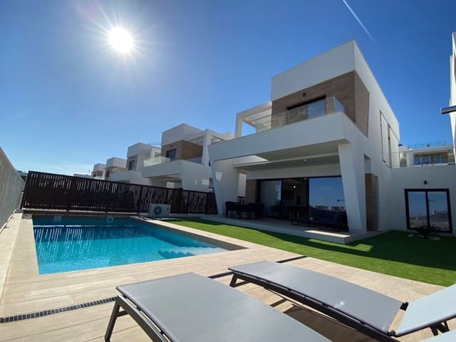 3 bedroom Villa for sale in Finestrat with pool - € 690,000 (Ref: 7012281)