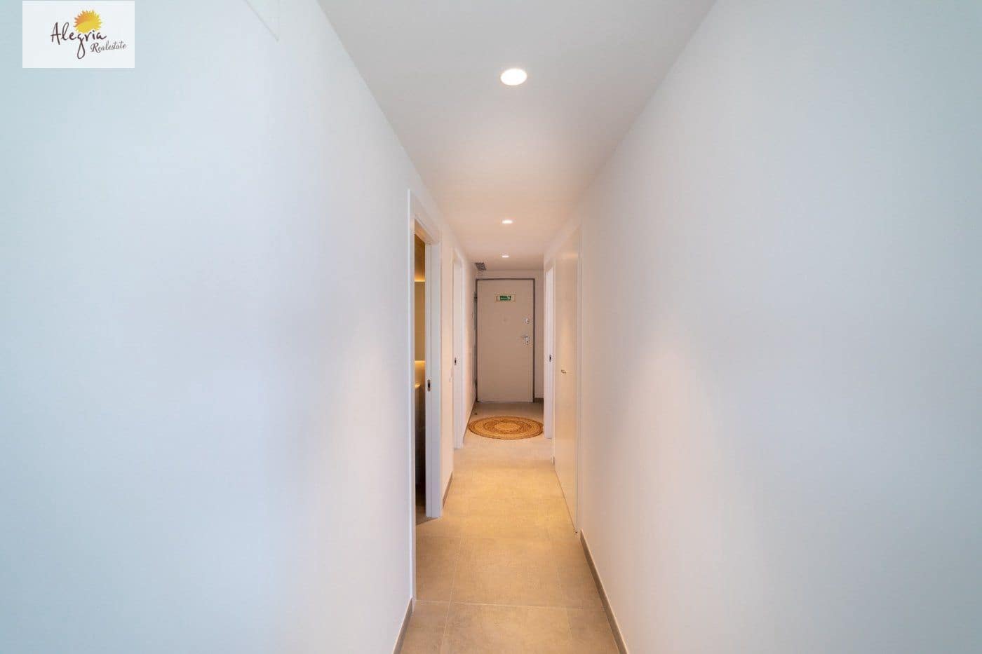 3 makuuhuone Huoneisto myytävänä paikassa Gran Alacant mukana uima-altaan - 405 000 € (Ref: 7091026)