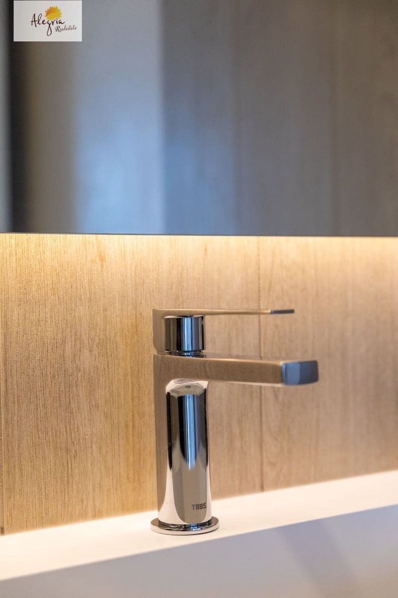 3 makuuhuone Huoneisto myytävänä paikassa Gran Alacant mukana uima-altaan - 405 000 € (Ref: 7091026)