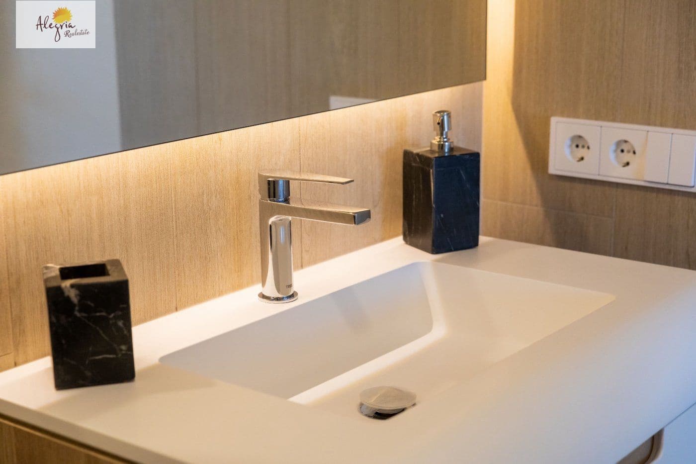 3 makuuhuone Huoneisto myytävänä paikassa Gran Alacant mukana uima-altaan - 405 000 € (Ref: 7091026)