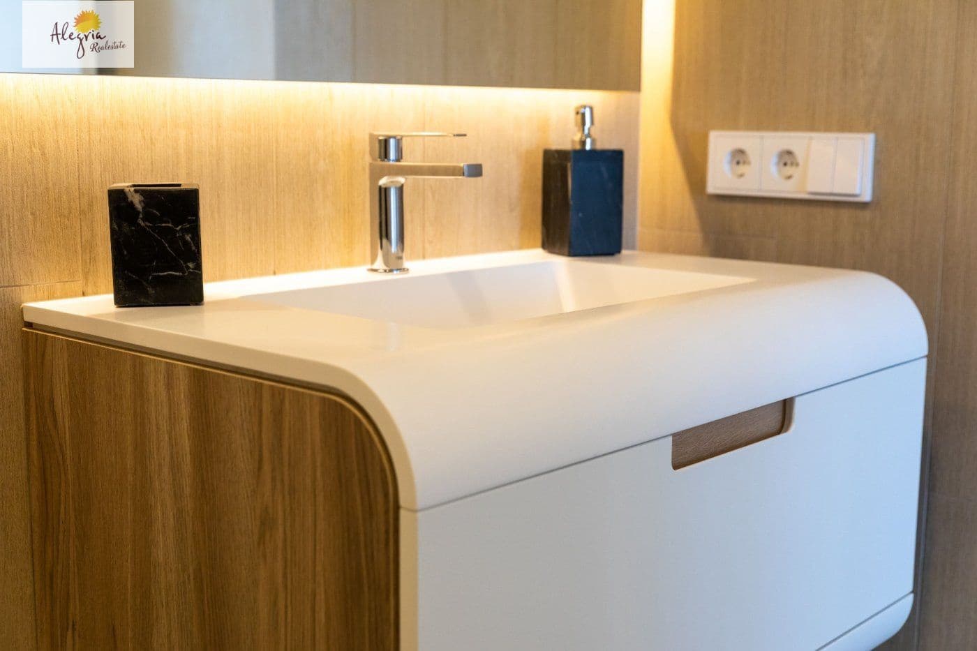 3 makuuhuone Huoneisto myytävänä paikassa Gran Alacant mukana uima-altaan - 405 000 € (Ref: 7091026)