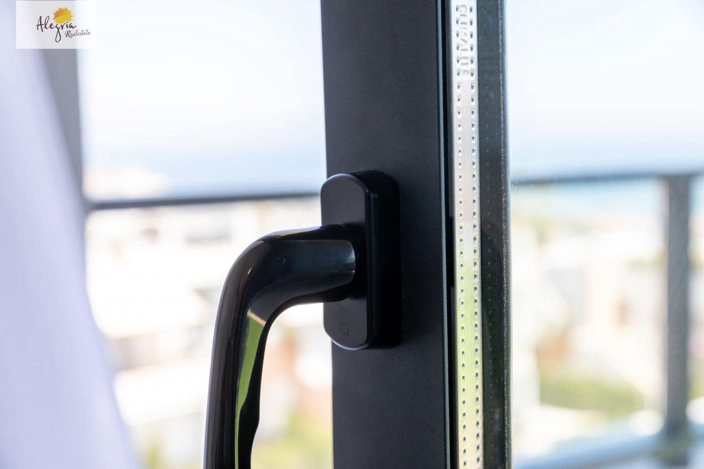 3 makuuhuone Huoneisto myytävänä paikassa Gran Alacant mukana uima-altaan - 405 000 € (Ref: 7091026)