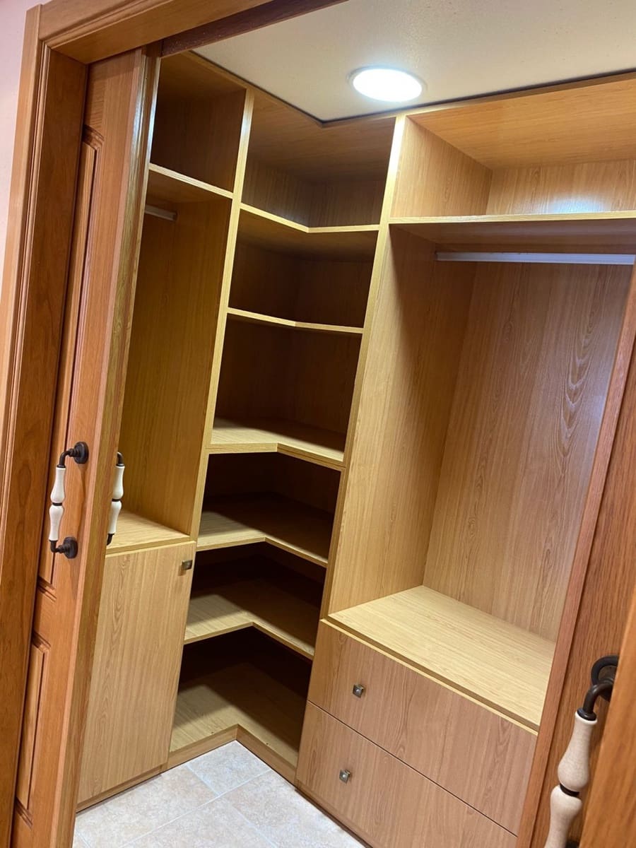 Apartamento de 5 habitaciones en Torrevieja en venta - 260.000 € (Ref: 7233547)