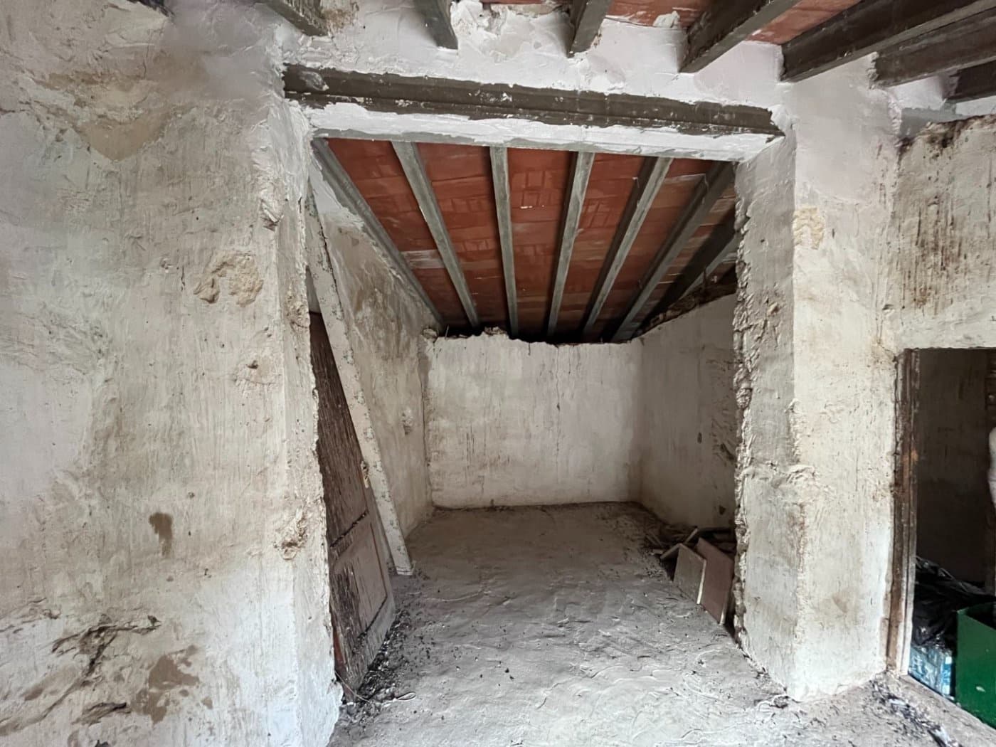 6 soverom Hus til salgs i Sella - € 149 000 (Ref: 7257805)